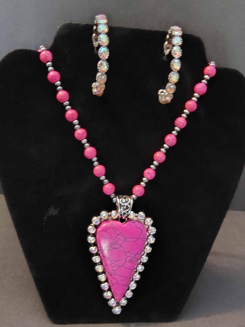 Pink Stone Pendant Necklace with Crystal Accents And Hoop Earrings